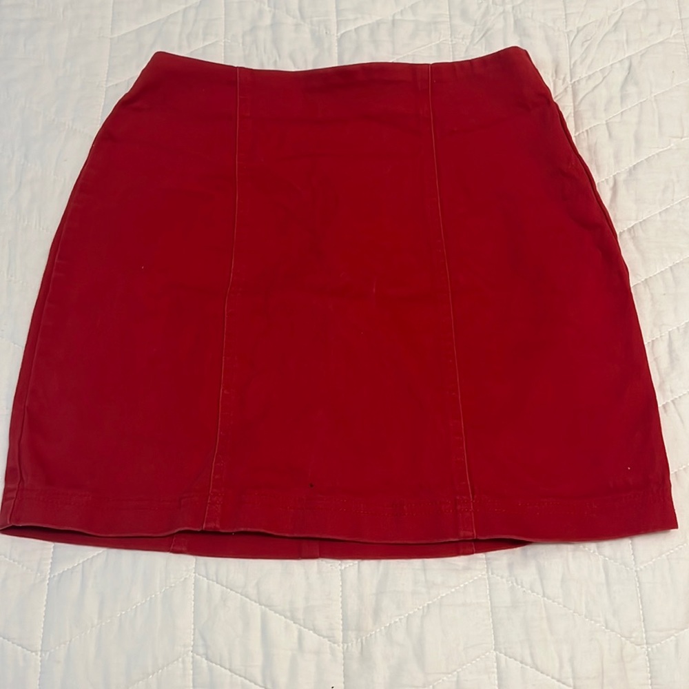 Small forever 21 skirt.